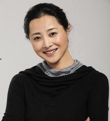 韩小红个人资料,从医者到慈善家，她的公益之路与人生传奇