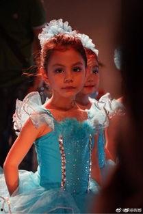 霓娜资料,光影交织的传奇人生