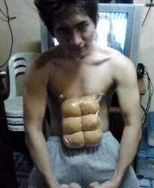 搞笑铁网腹肌图片